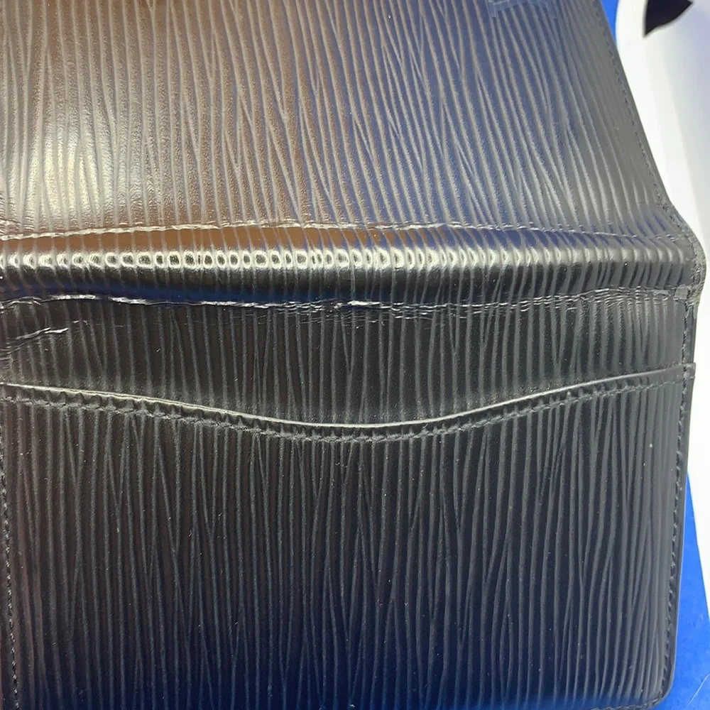 🖤 Authentic Louis Vuitton Epi Leather organizer wallet - Picture 7 of 10